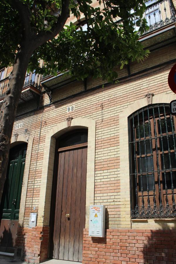 Alojamiento En Sevilla-Triana المظهر الخارجي الصورة